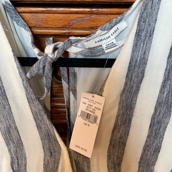NWT American Eagle Outfitters Striped Romper - Picture 6 of 7